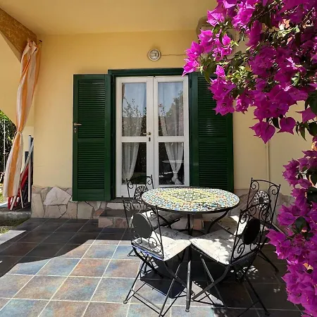 Vakantiehuis Sa - 2 Minuti A Piedi Dal Mare Costa Rei
